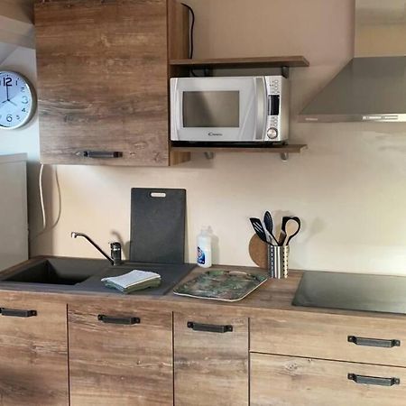 Caudry : Appartement Spacieux Plein Centre 外观 照片